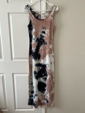 Heart Hips Tie Dye Bodycon Maxi Dress Size Medium